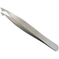 Tweezers